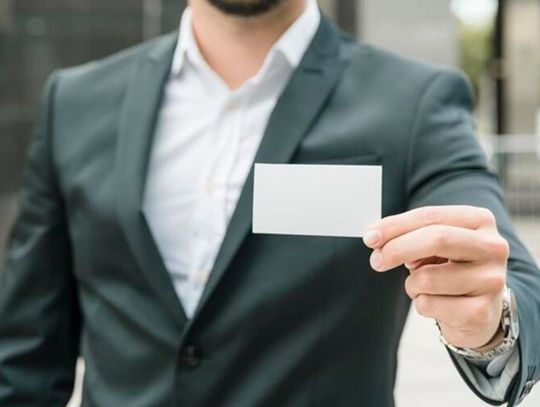 Jak zaprojektować wizytówkę firmową?