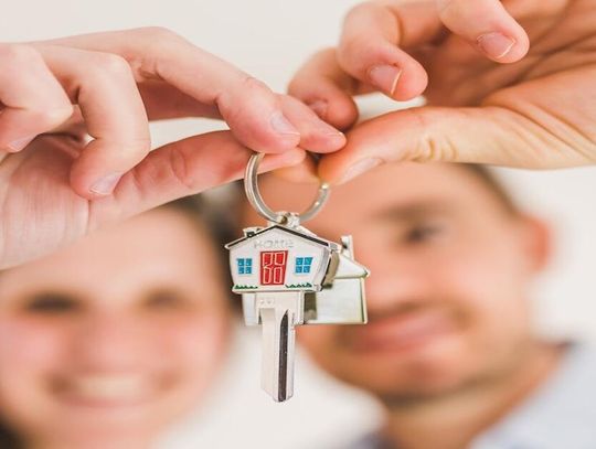 Kupno mieszkania w Toruniu - jak sfinansować zakup i nie przepłacić? Kupno mieszkania w Toruniu - jak sfinansować zakup i nie przepłacić?