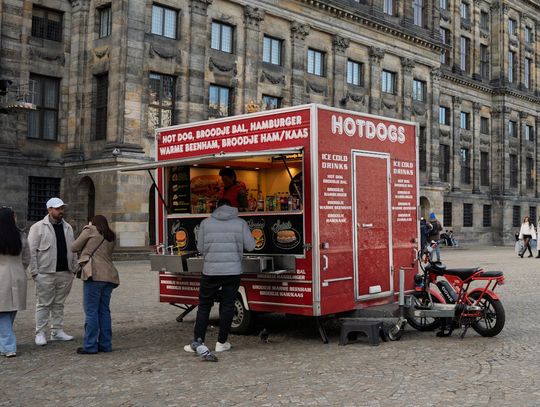 Street food w wersji wege. Jak roślinne zamienniki mięsa zdominowały miejskie stoiska?