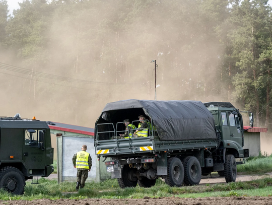 Żołnierze wznowili poszukiwania balonu, który zniknął nad Rypinem