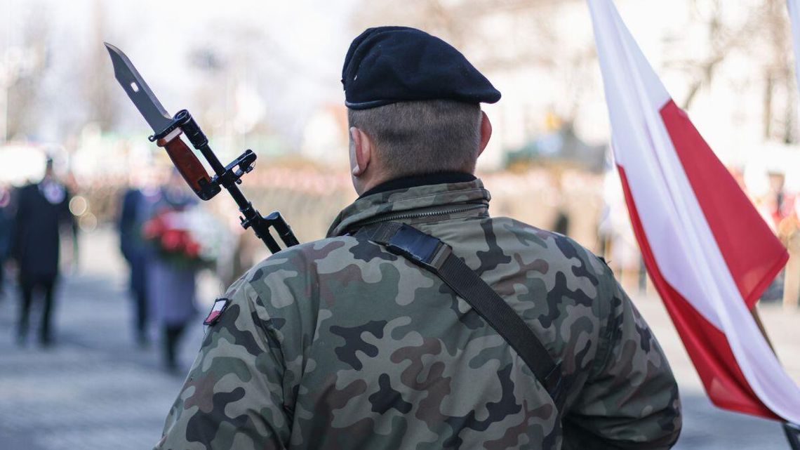 Żniwa kończą się, służba zaczyna: Rolnicy w drodze do wojska