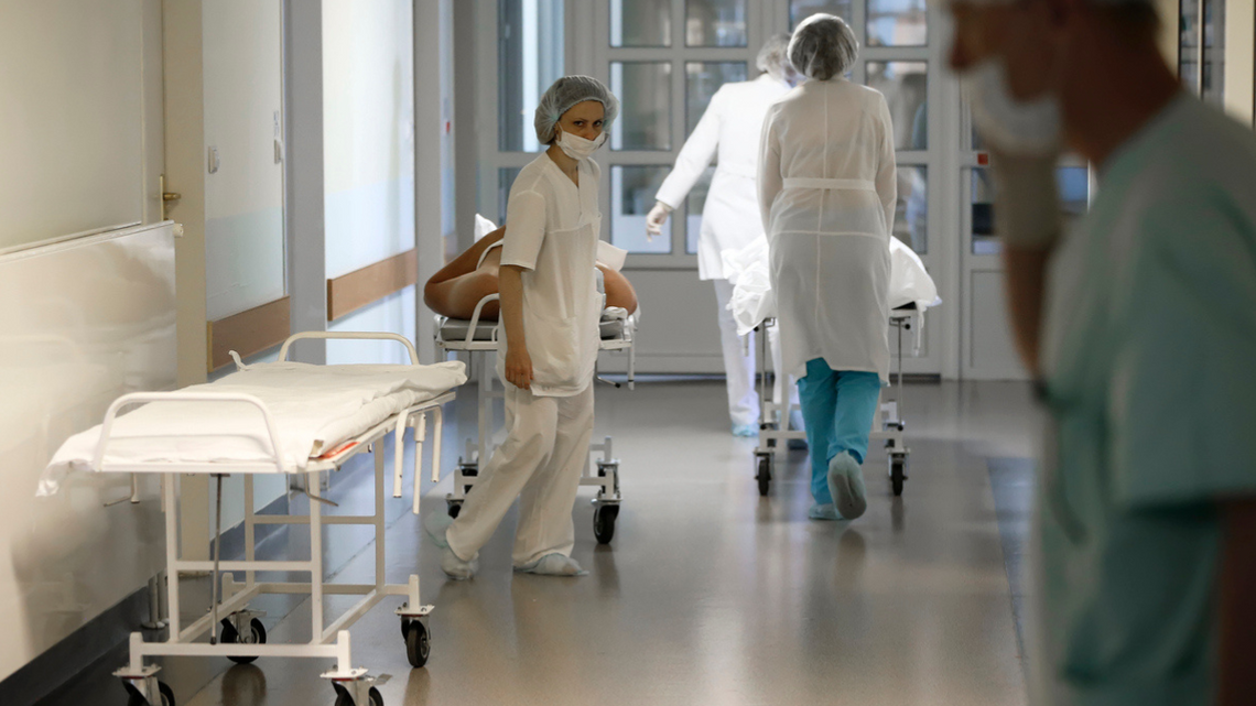 Zostawił pacjentkę z bólem i wyszedł. Szpital się tłumaczy i obiecuje